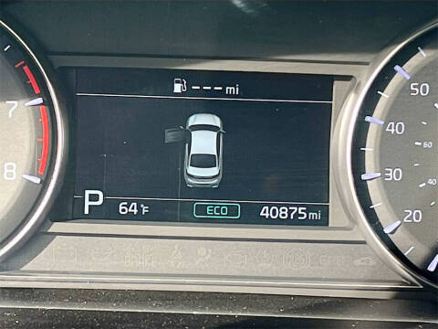 2020 Kia Cadenza Technology