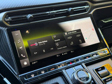 2025 Aston Martin Vantage