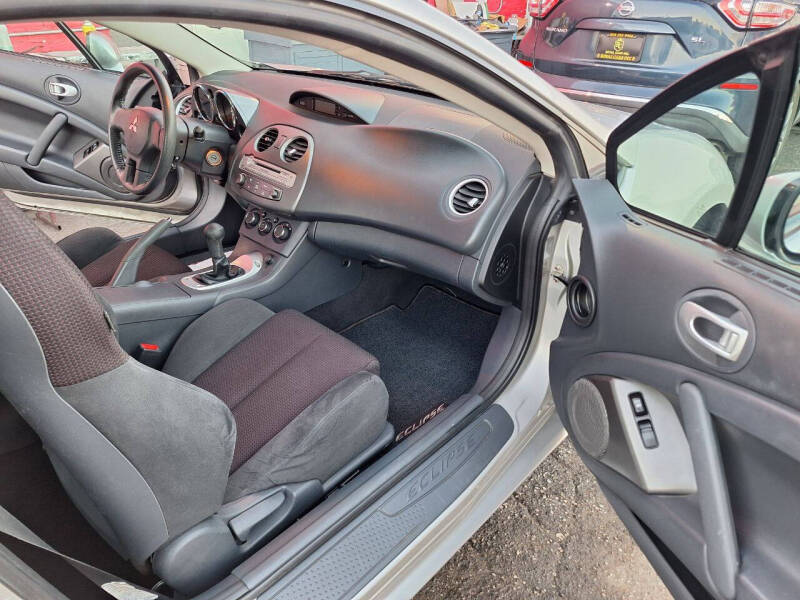 2009 Mitsubishi Eclipse GS