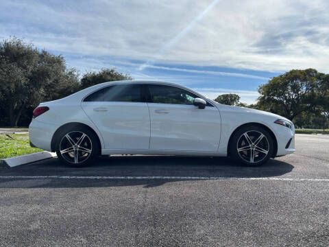 2019 Mercedes-Benz A-Class A 220