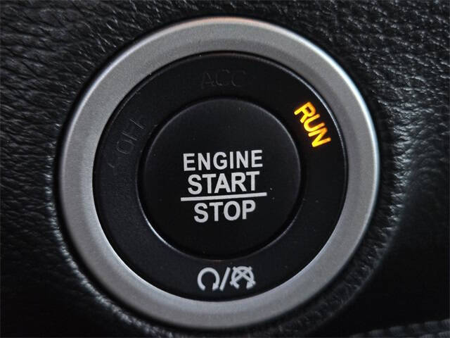 2017 Dodge Challenger R/T