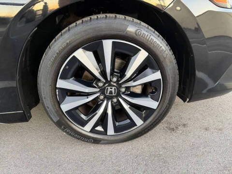 2022 Honda Civic EX-L