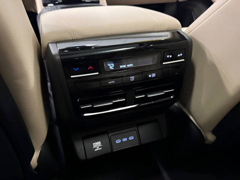 2025 Acura MDX SH-AWD