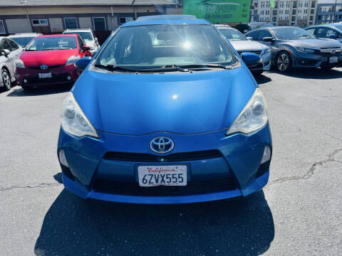 2013 Toyota Prius c Four