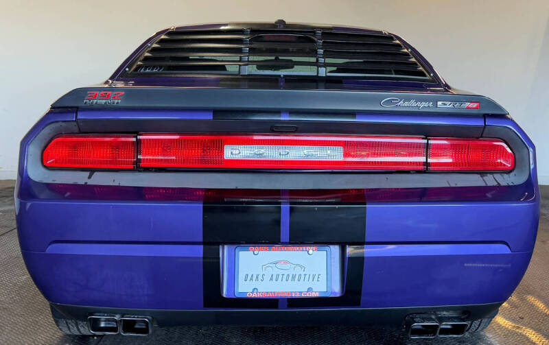 2014 Dodge Challenger SRT8 Core