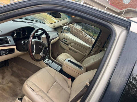 2013 Cadillac Escalade Luxury