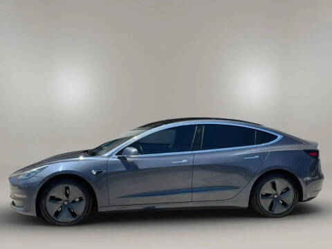 2020 Tesla Model 3 Standard Range Plus