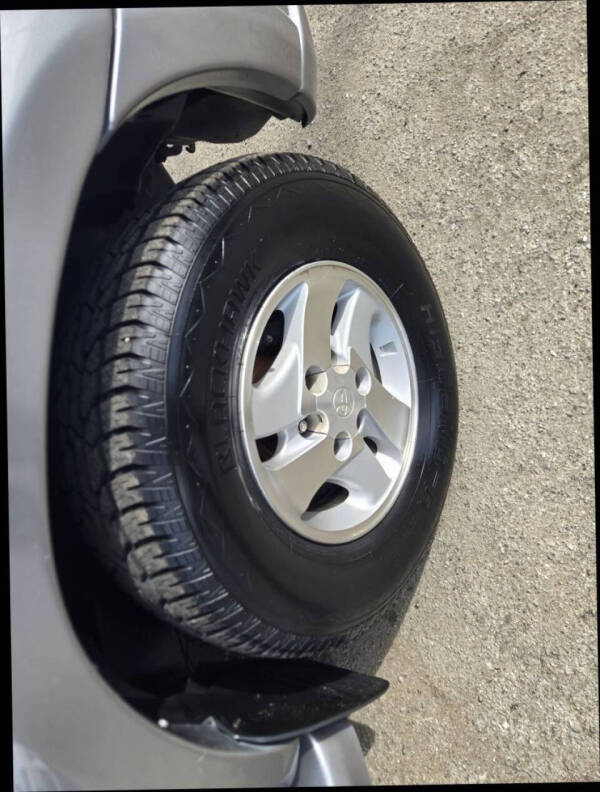 2003 Toyota Sequoia SR5