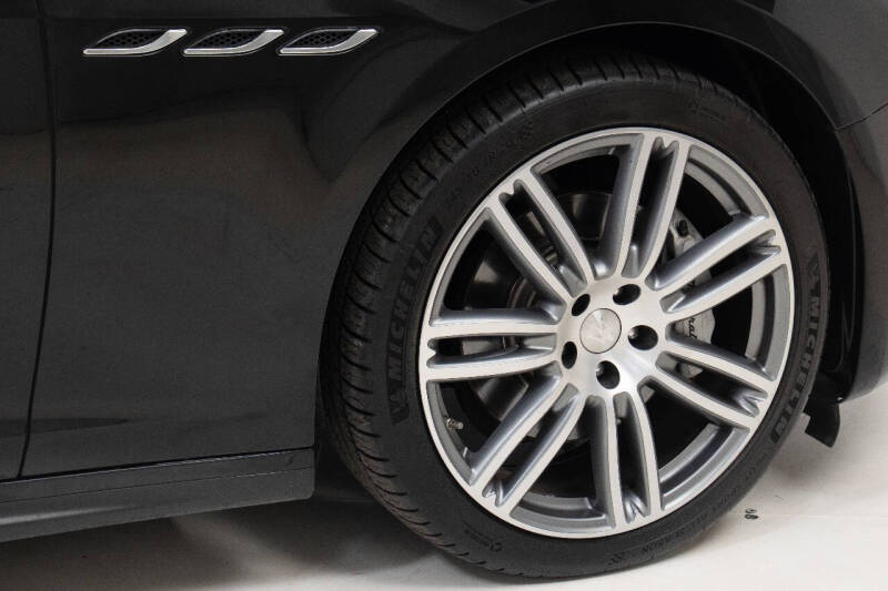 2017 Maserati Ghibli