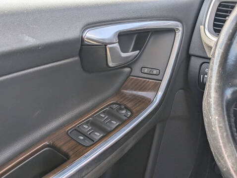 2013 Volvo S60 T5