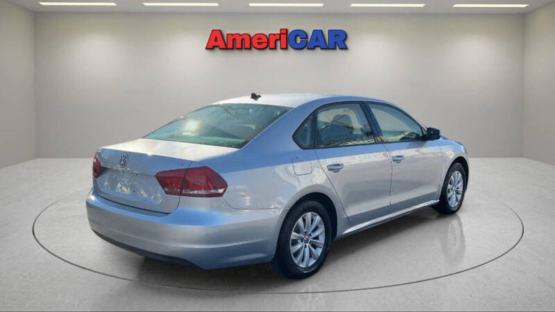 2014 Volkswagen Passat 1.8T Wolfsburg Edition PZEV