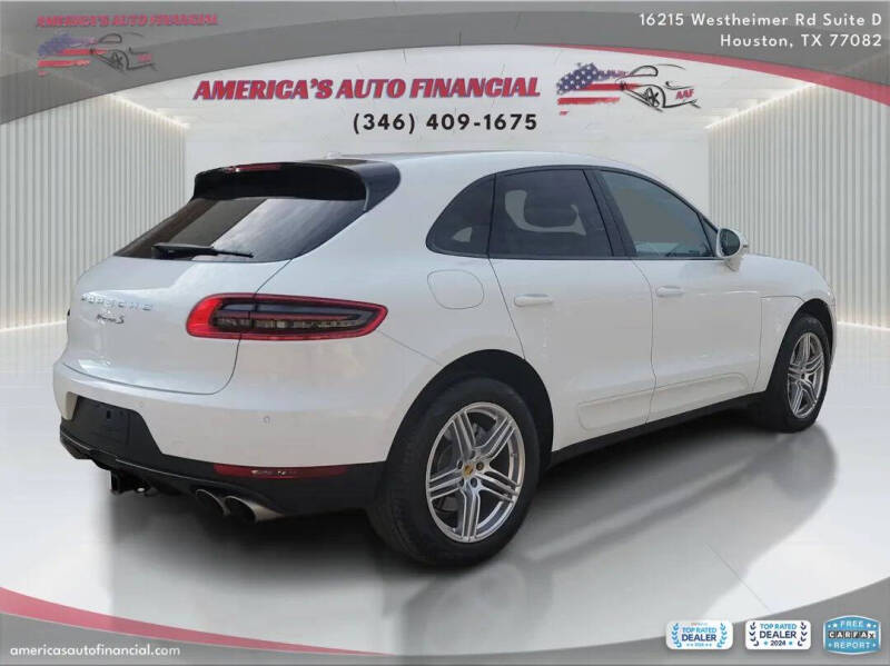 2016 Porsche Macan S