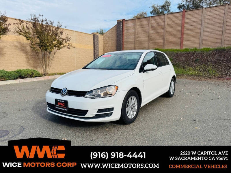 2017 Volkswagen Golf TSI S