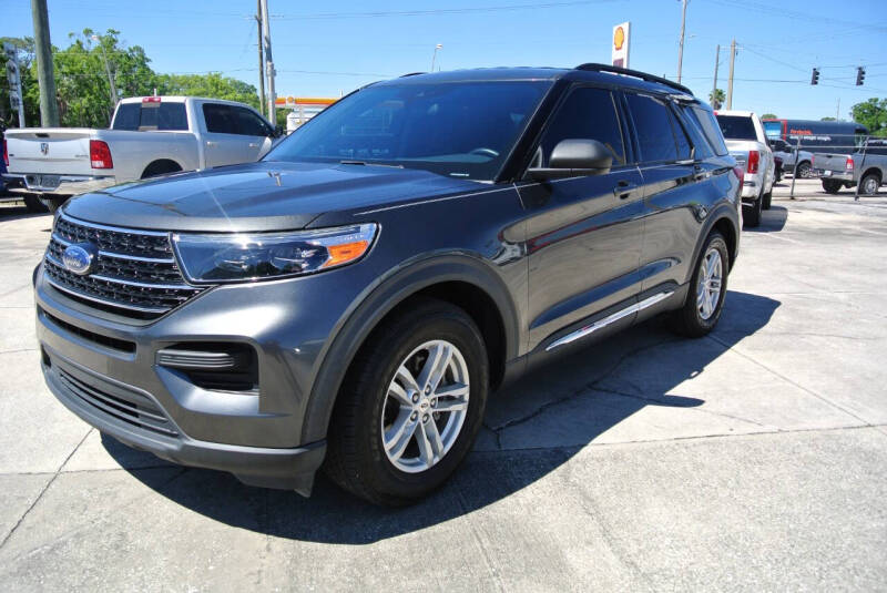 2020 Ford Explorer XLT's photo