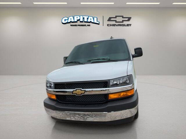2025 Chevrolet Express 2500