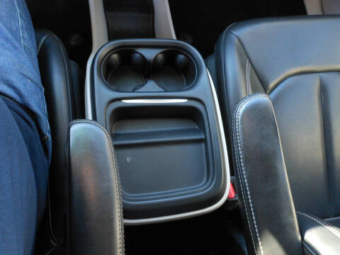 2020 Chrysler Voyager LXi