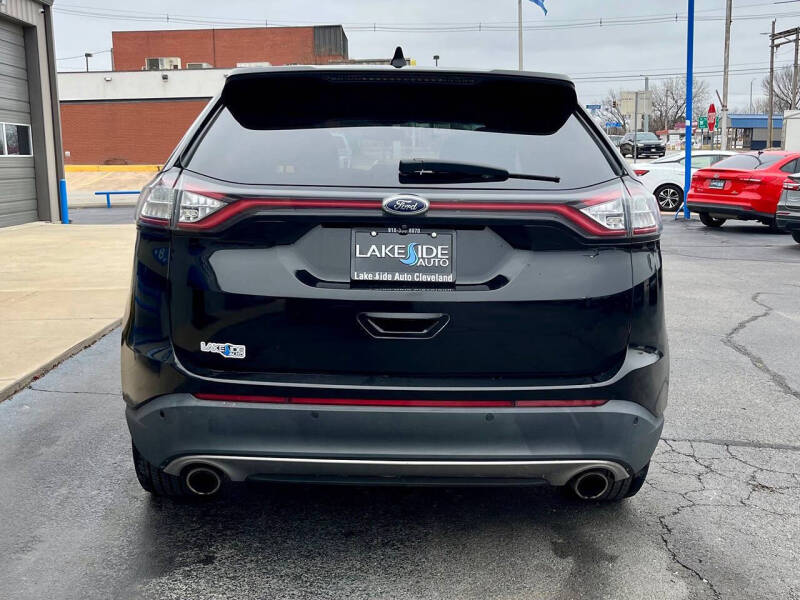 2017 Ford Edge Titanium