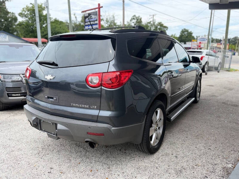 2012 Chevrolet Traverse LTZ