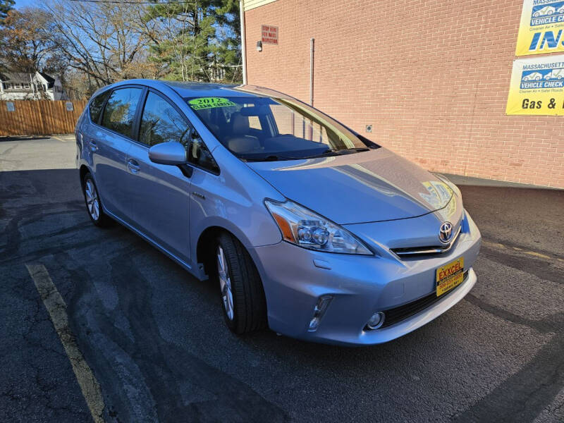 2012 Toyota Prius v Two