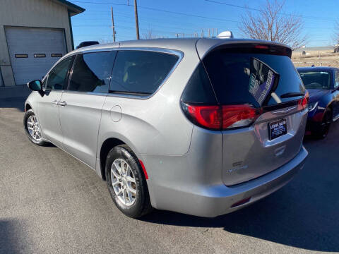 2017 Chrysler Pacifica Touring