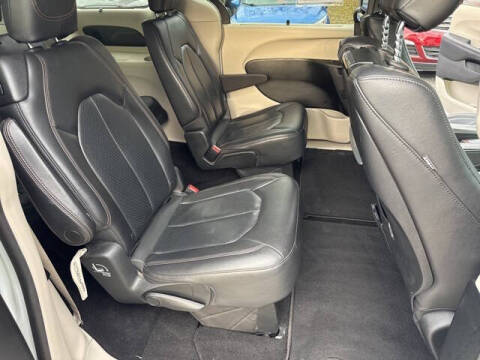 2019 Chrysler Pacifica Touring L Plus