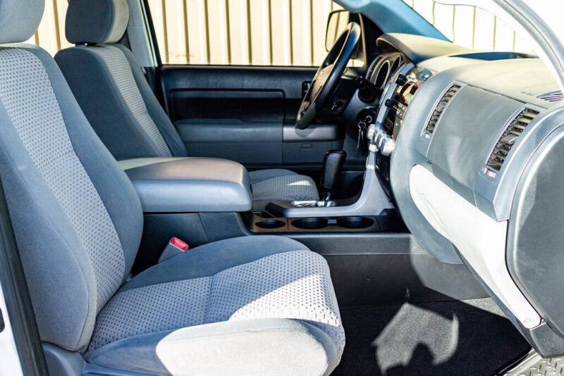 2013 Toyota Tundra Grade