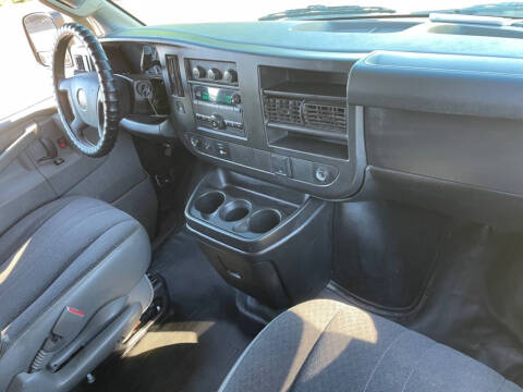 2019 GMC Savana 2500