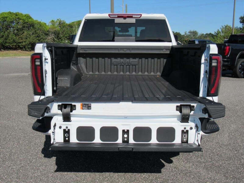 2025 GMC Sierra 2500HD