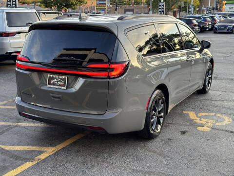 2021 Chrysler Pacifica Touring