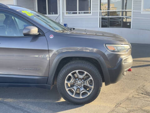 2021 Jeep Cherokee Trailhawk