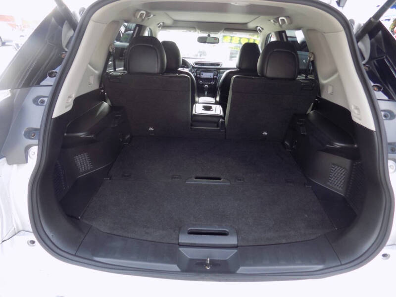 2016 Nissan Rogue SL