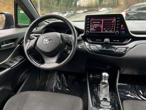 2019 Toyota C-HR XLE