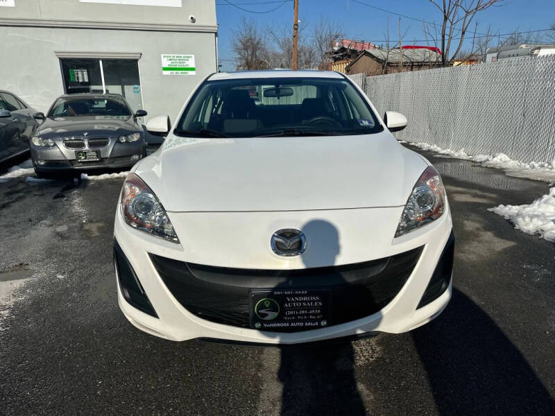 2011 Mazda MAZDA3 i Touring