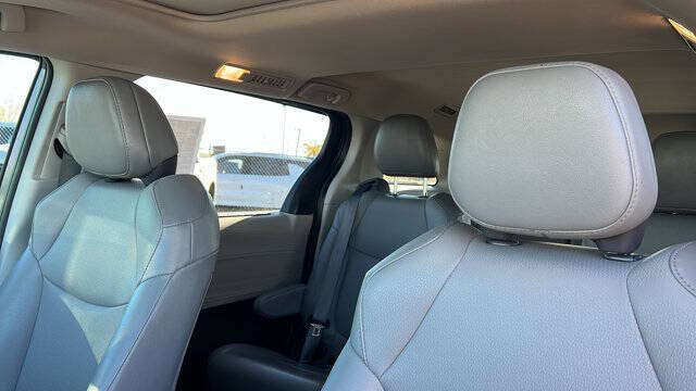 2021 Toyota Sienna XLE 7-Passenger