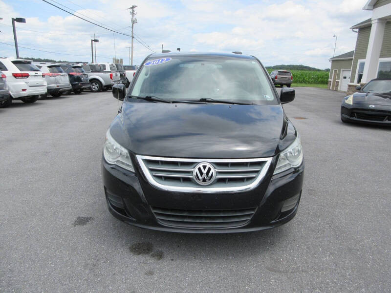 2012 Volkswagen Routan SE