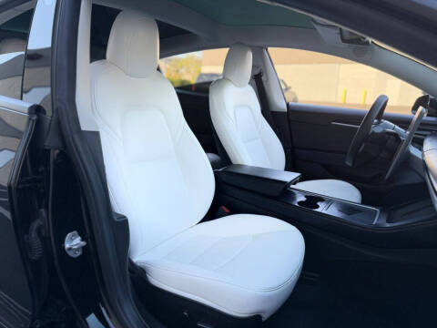 2022 Tesla Model 3 Performance