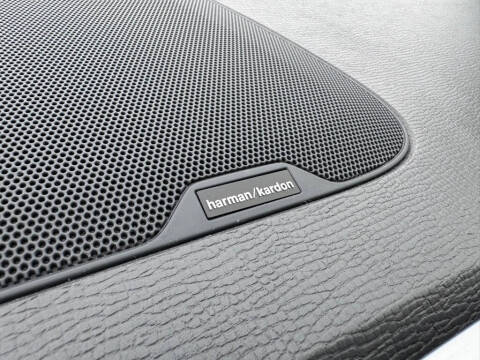 2016 Volvo XC60 T6 Drive-E R-Design Platinum