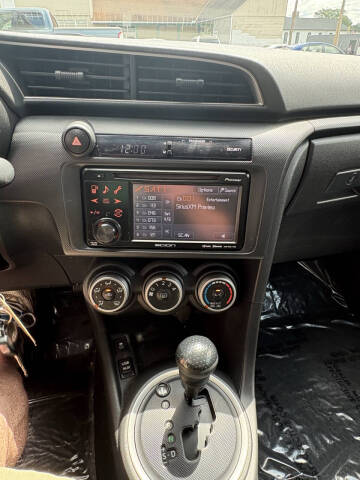 2012 Scion tC