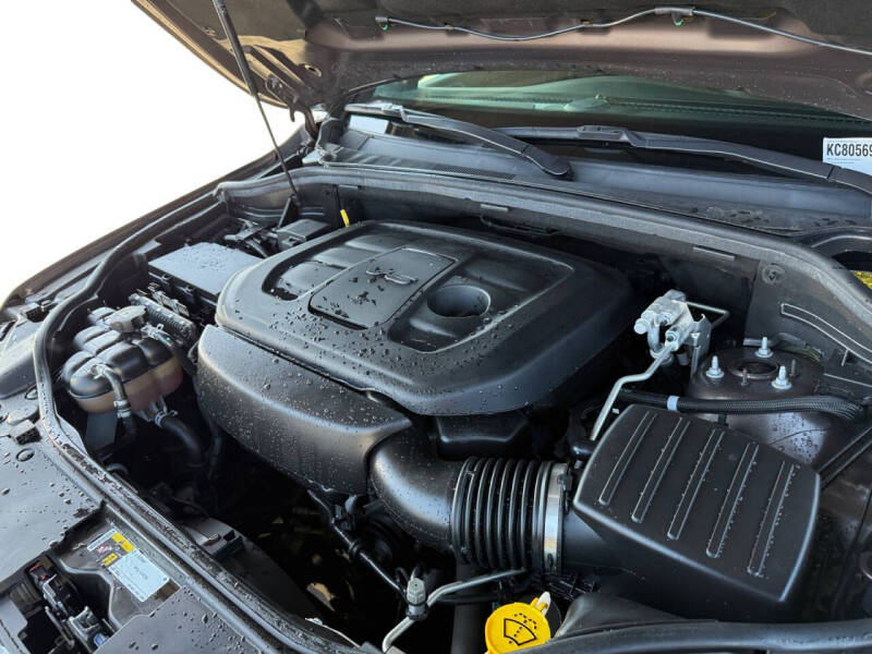 2019 Jeep Grand Cherokee Laredo E