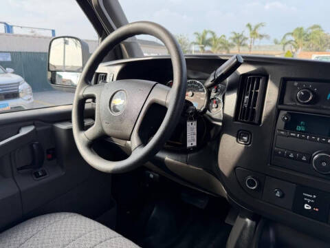 2019 Chevrolet Express 2500