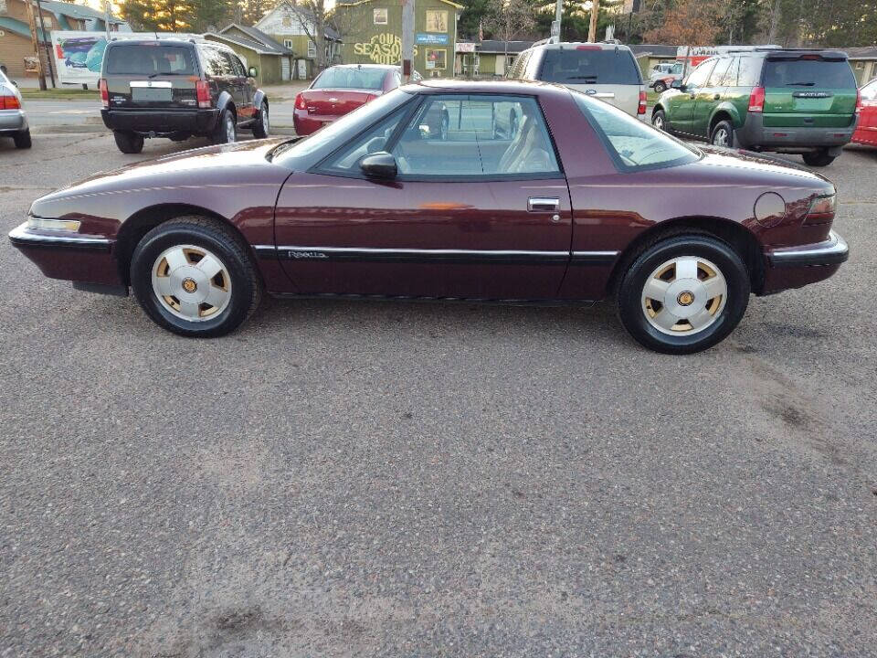 1990 Buick Reatta for sale at MR Motors in Tomahawk, WI