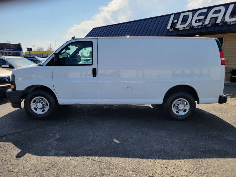 2019 Chevrolet Express 2500