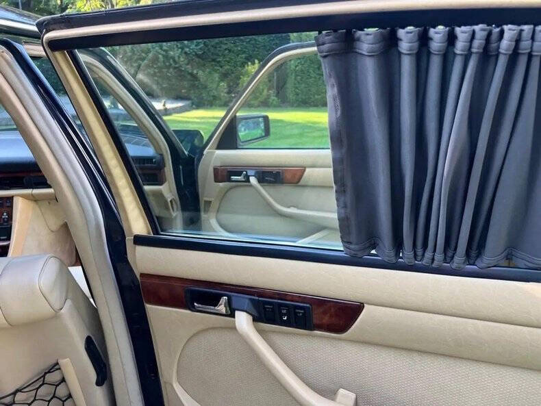 1983 Mercedes-Benz 500-Class