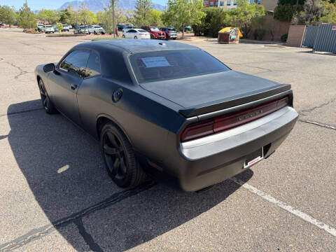 2012 Dodge Challenger SXT