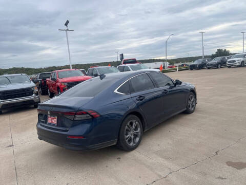 2024 Honda Accord EX