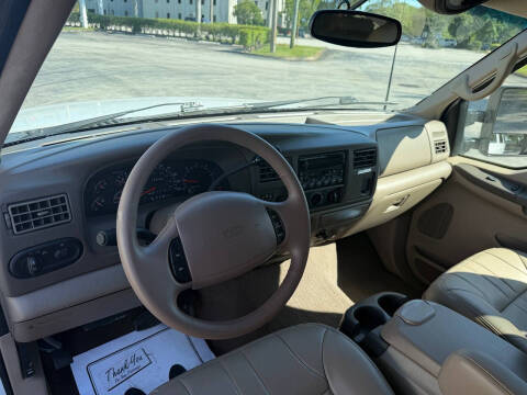 2000 Ford Excursion XLT