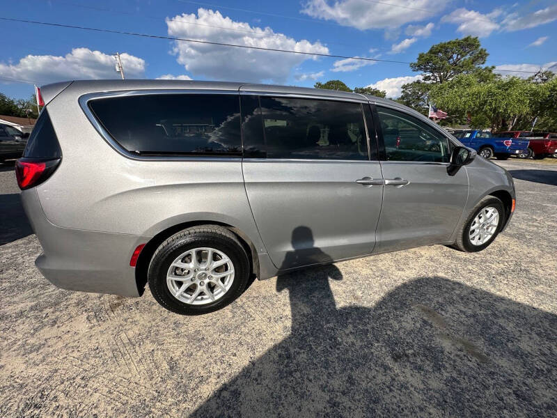 2017 Chrysler Pacifica LX