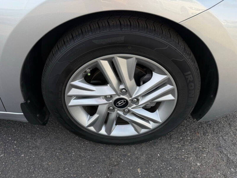 2020 Hyundai Elantra