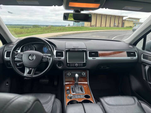 2014 Volkswagen Touareg TDI Sport