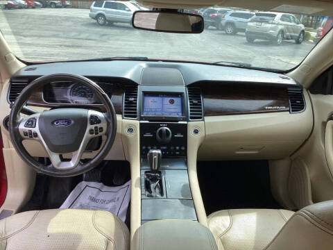 2017 Ford Taurus Limited